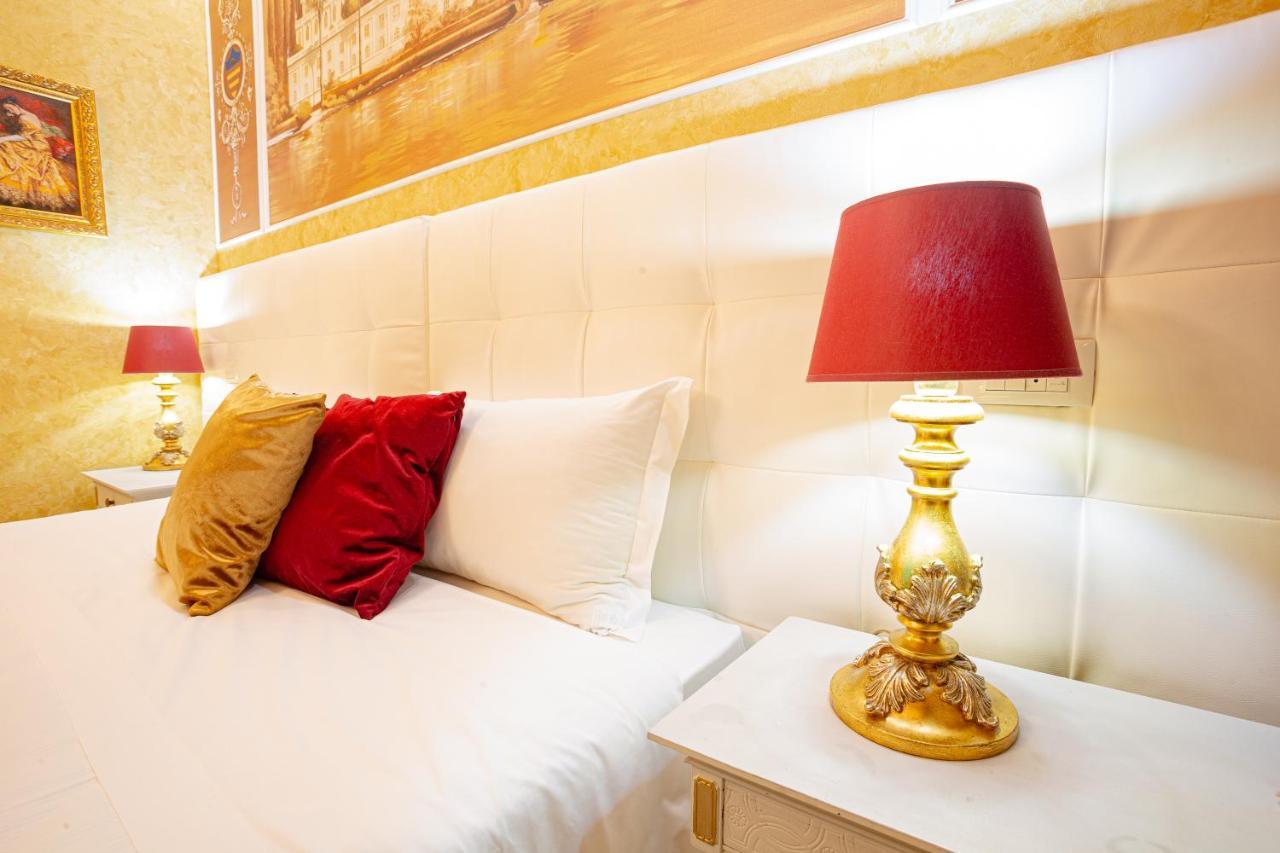 Apartment The Mansion Of Countess Rizzardi On Garda